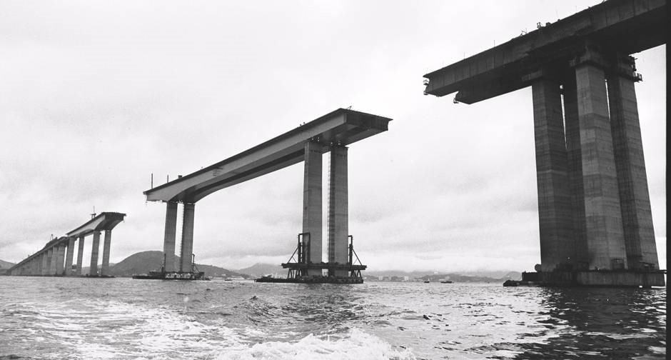 Construção da Ponte Rio-Niterói, 1973, Acervo O Globo