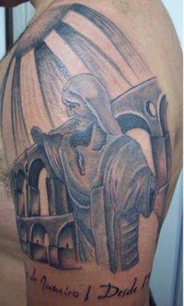 Tatuagem Cristo Redentor e Lapa