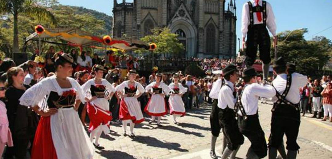 Ensinando aos gringos as gírias cariocas - Diário do Rio de Janeiro