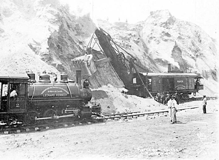Locomotiva usada na demolição do Morro do Castelo