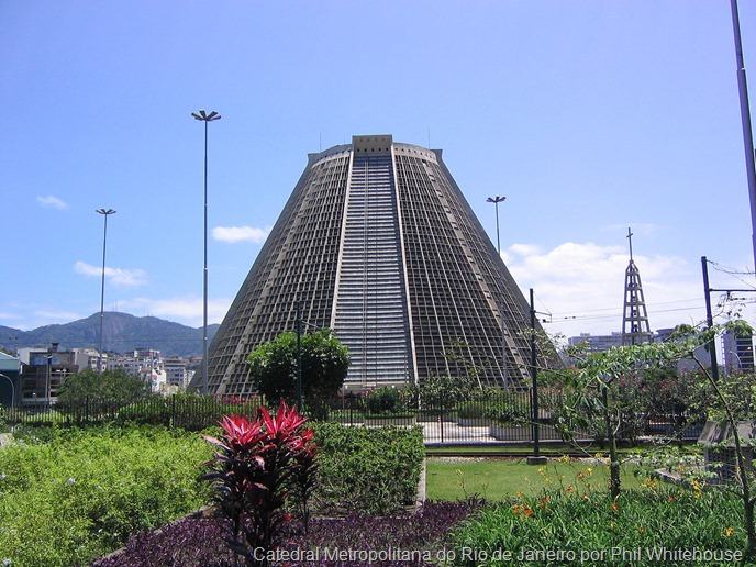 Catedral Metropolitana do Rio de Janeiro por Phil Whitehouse