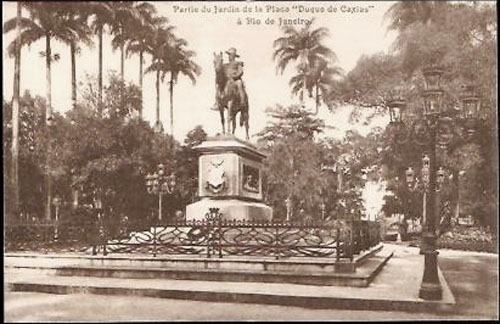 Estátua de Duque de Caxias no Largo do Machado