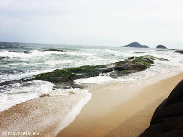 Praia do Secreto, no Rio de Janeiro, é um pequeno paraíso secreto