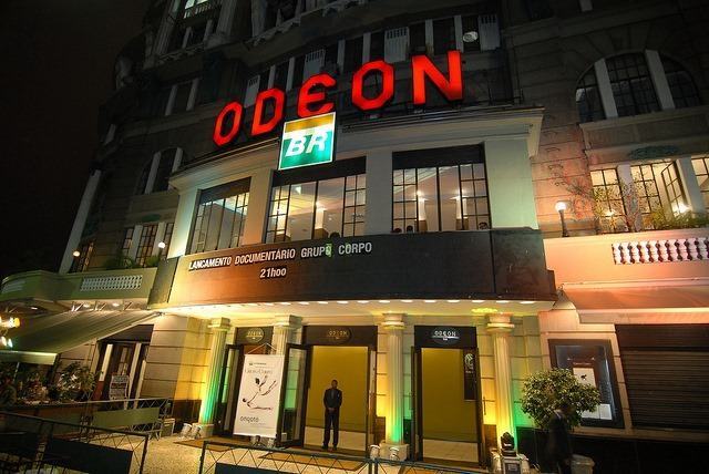 Sem exibição diária, Cine Odeon acompanha o esvaziamento do Centro do Rio