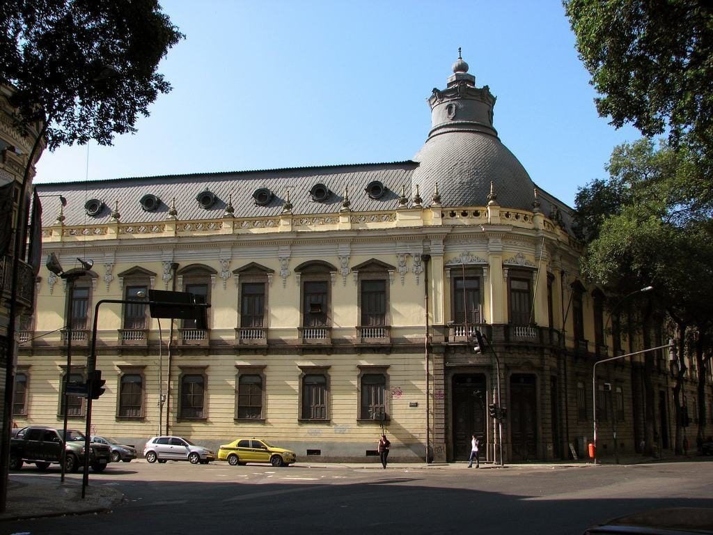 Colégio Pedro II à avenida Marechal Floriano, na atualidade. 