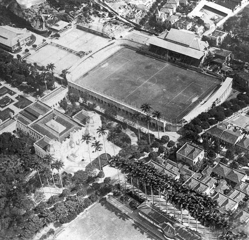 O Estádio das Laranjeiras em 1919, antes de sua ampliação. 