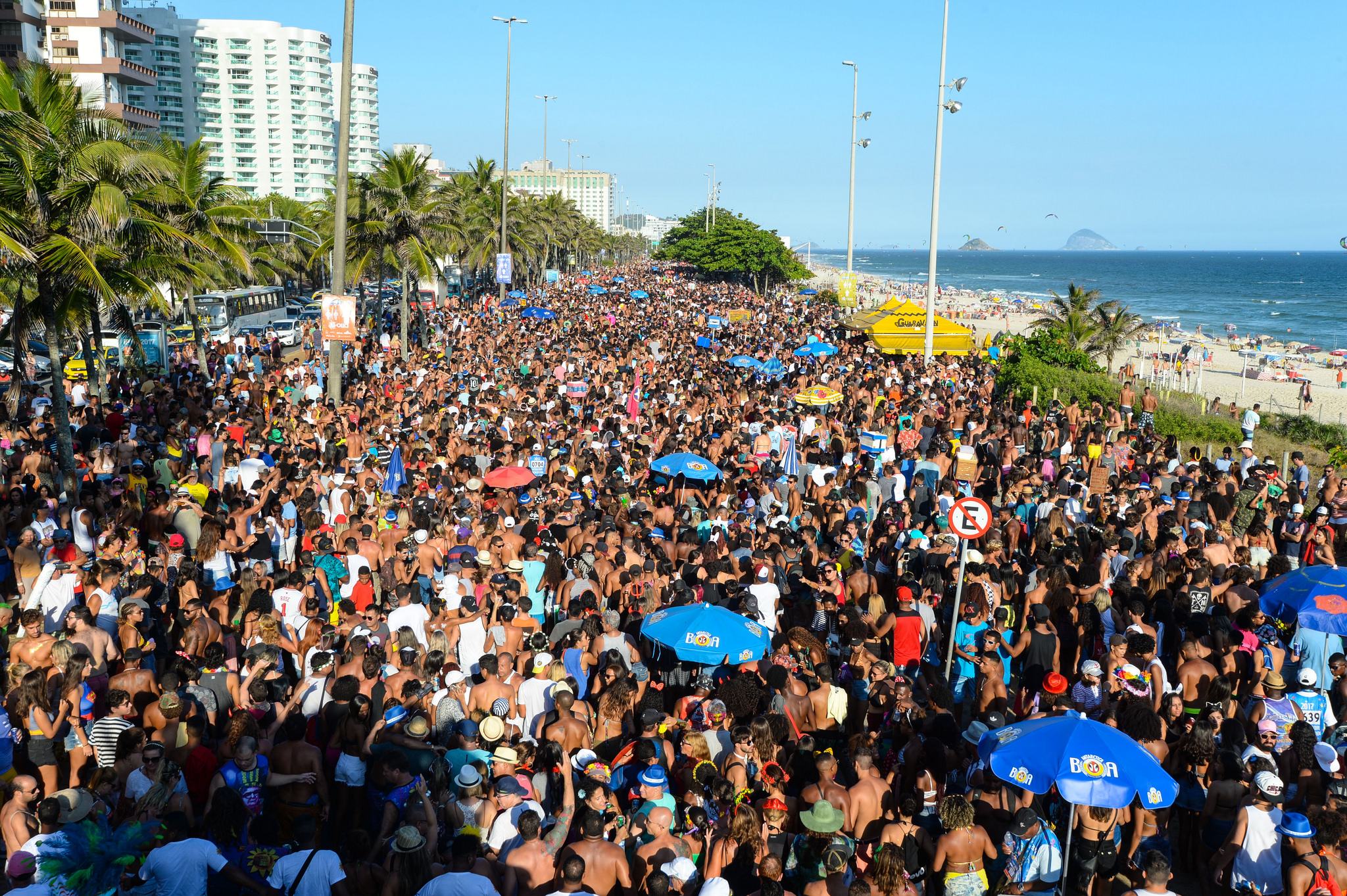 10 dicas de segurança para os bloquinhos de rua Diário do Rio de Janeiro