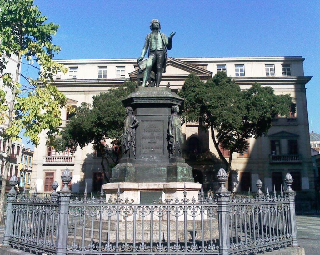 Monumento José Bonifácio História do Largo do São Francisco