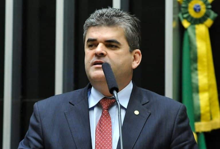 TRE confirma reeleição de Washington Reis para prefeito de Duque de Caxias
