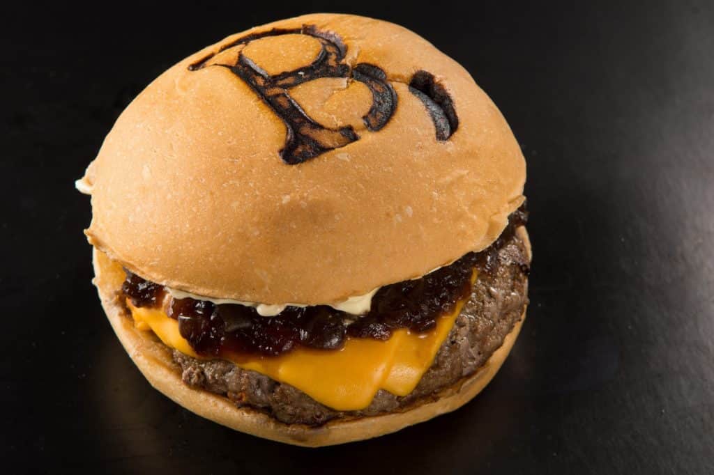 Concurso Musical Da B De Burger Vai Premiar Com R$ 2.000 Em ...