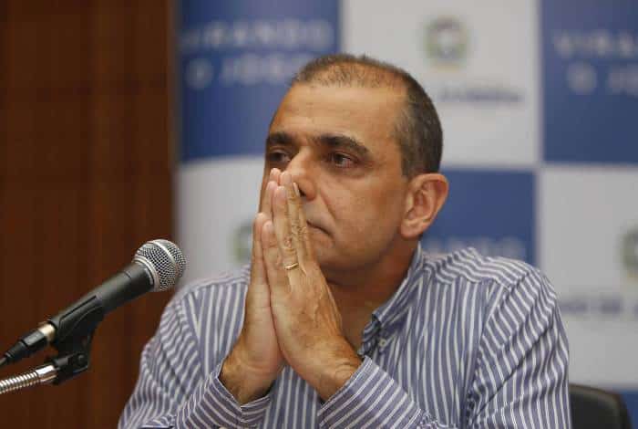 Edmar Santos, ex-secretário estadual de Saúde, é preso no RJ - Diário do  Rio de Janeiro