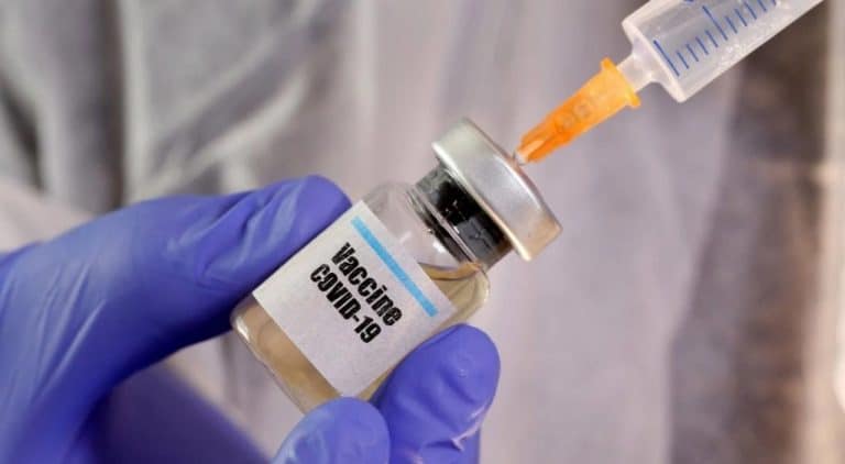 Fiocruz recebe registro da vacina contra Covid-19 100% nacional