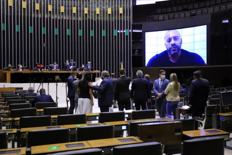 Como votaram os deputados federais do Rio na prisão de Daniel Silveira