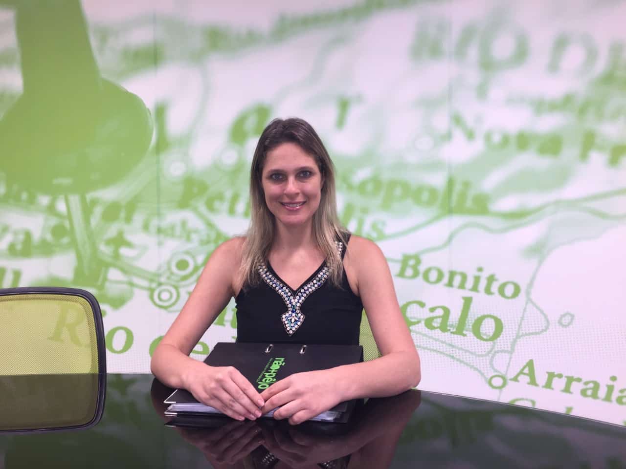 Andréa Nakane: Mestre do Ritmo e do Empoderamento Feminino - Diário do Rio  de Janeiro