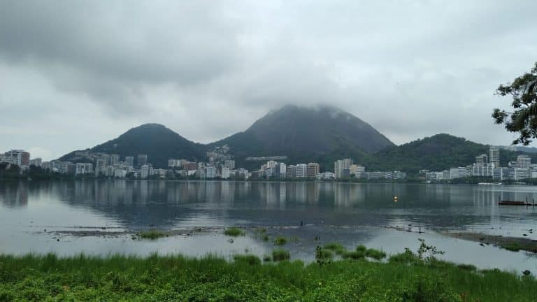 Semana no Rio começa nublada, mas com temperaturas altas