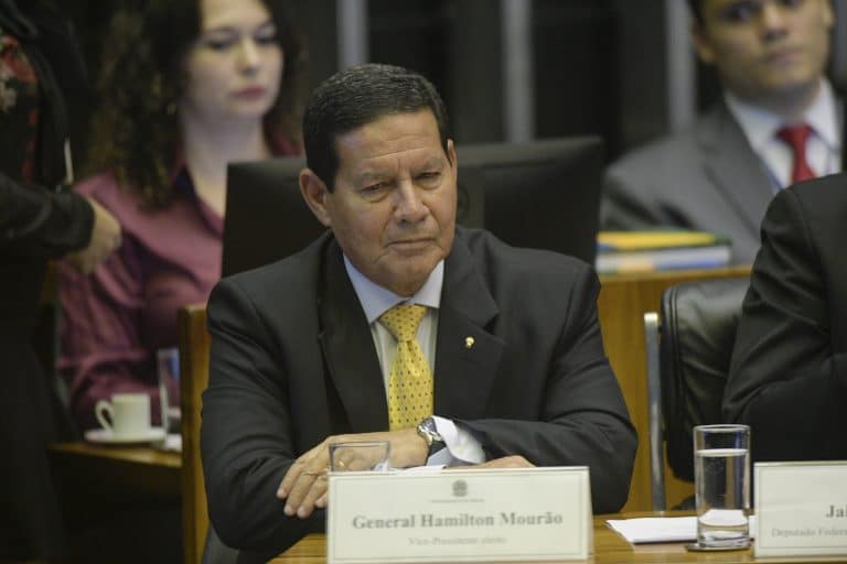 Mario Marques: General Mourão, a direita brasileira que orgulha os militares, vem aí