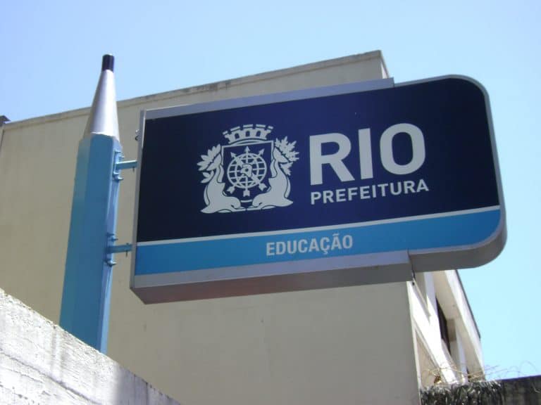 Paulo Pinheiro: Educação na Cidade Partida