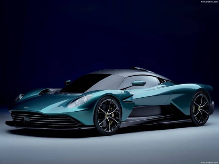 Luiz Almeida: Aston Martin revela novo carro de James Bond