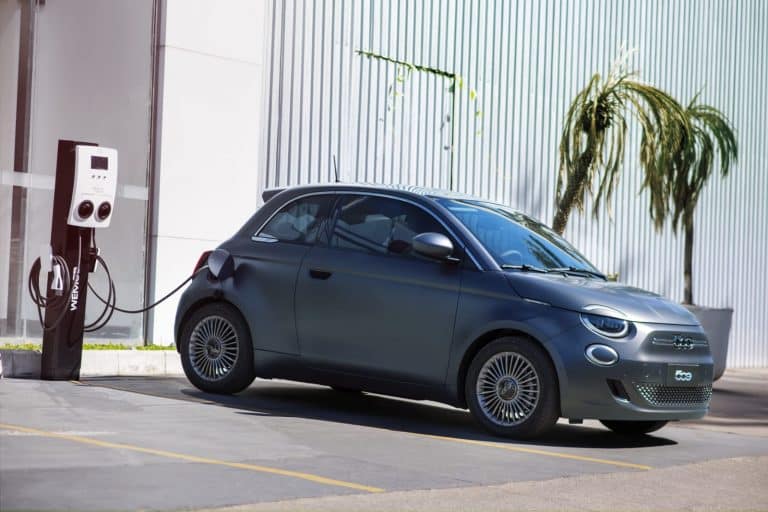 Luiz Almeida: Fiat lança o compacto elétrico 500e