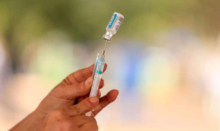 No Rio, aproximadamente 230 mil pessoas não foram tomar a 2ª dose da vacina