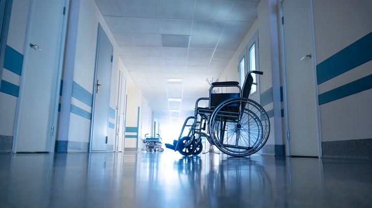 Planos de saúde podem ser proibidos de limitar consultas médicas para pessoas com deficiência