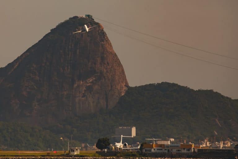 Procura por seguro viagem cresce 334,7% no Rio de Janeiro