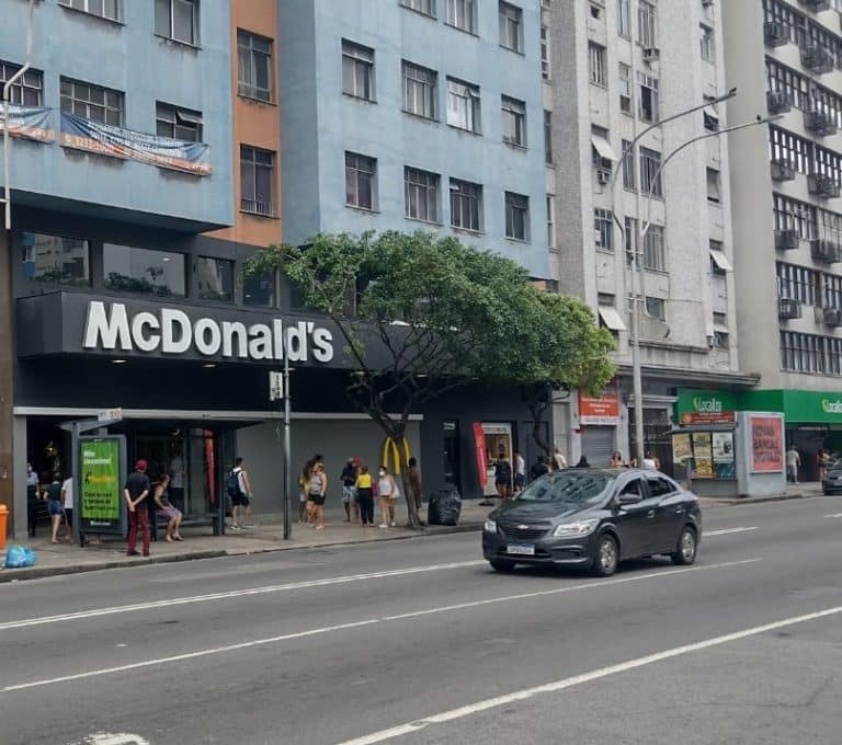 McDonald’s inaugura mais uma unidade em Copacabana