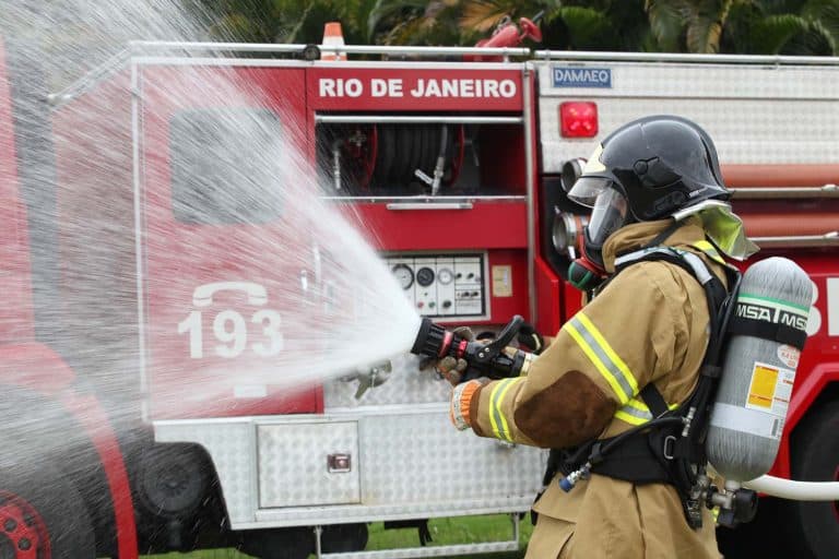 Justiça Do Rio Considera Inconstitucional Cobrança Da Taxa De Incêndio Diário Do Rio De Janeiro 