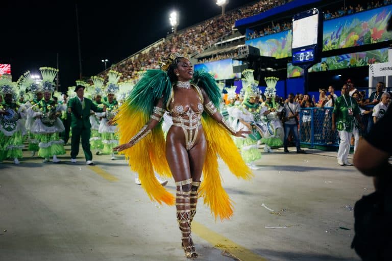 Passistas de samba passam a ser Patrimônio Cultural Imaterial do Estado