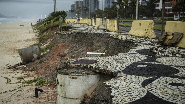 Rio enfrenta problemas de conservação e preservação em várias zonas da cidade