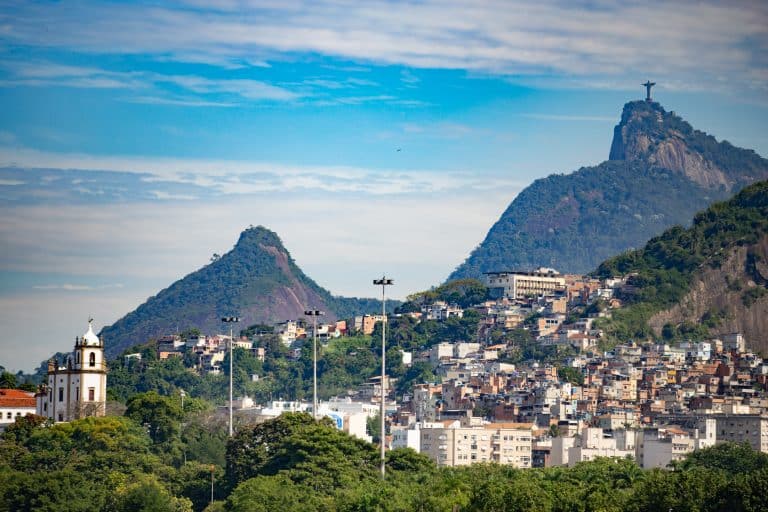 Juliana Benicio:  O que devemos esperar dos municípios mais ricos do Brasil: um estudo dos municípios do estado do Rio de Janeiro