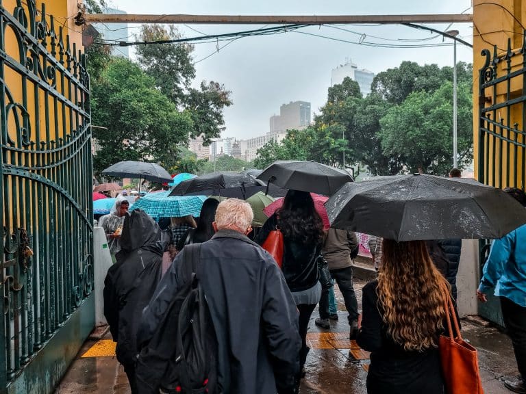 Previsão do tempo: chuva e ‘friozinho’ chegam no inverno carioca