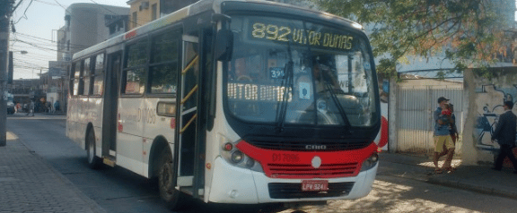 Mais seis linhas de ônibus voltam a circular no Rio nesta segunda-feira