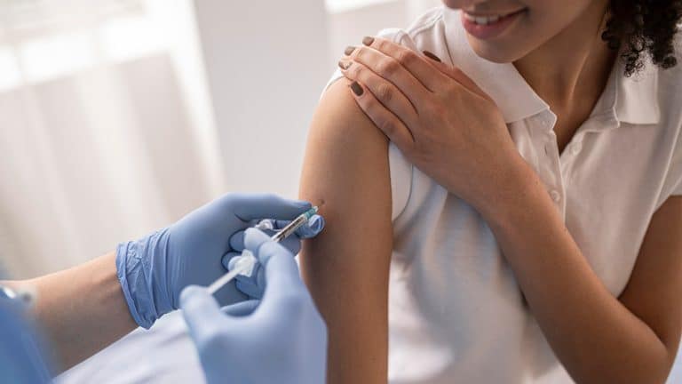 Rio tem baixa adesão à vacinação contra o HPV