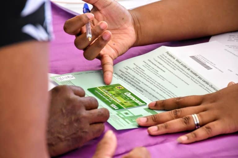 Mais de 800 cartões do Auxílio Recomeçar são furtados da Prefeitura de Belford Roxo, na Baixada Fluminense