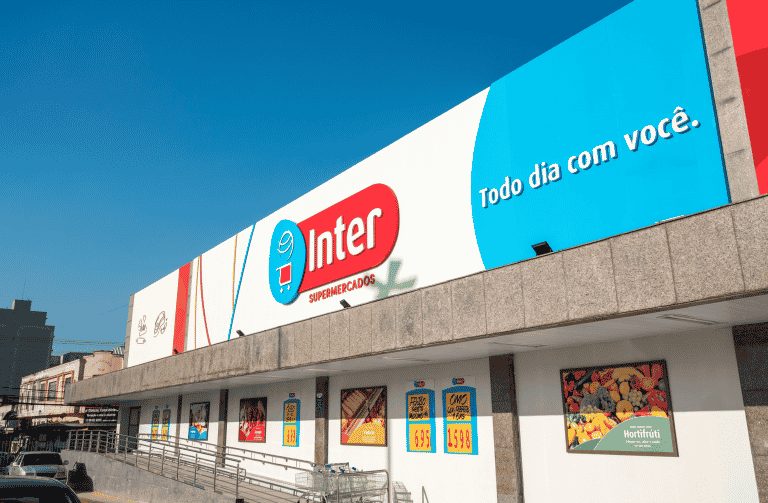 Brick conquista Rede Inter de Supermercados