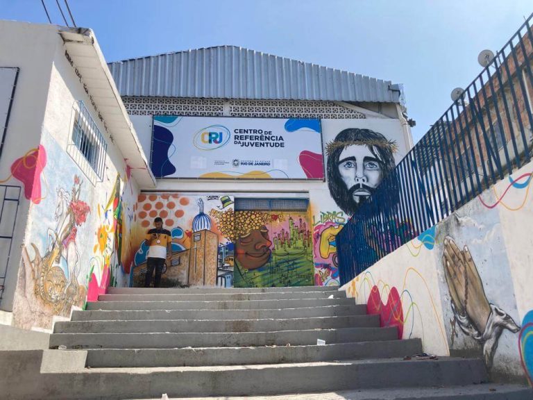 Jacarezinho, na Zona Norte do Rio, terá cinema; obras devem durar 30 dias