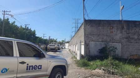 Traficantes arrombam estação desativada da Cedae e vendem água ilegalmente, em São Gonçalo