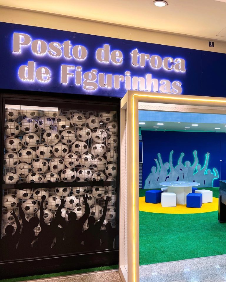 Shopping Tijuca oferece posto de troca de figurinhas da Copa