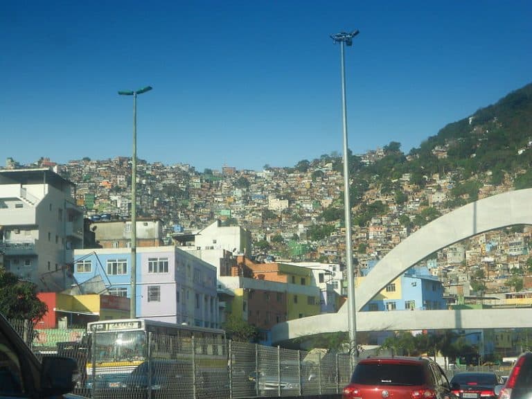 Rio de Janeiro poderá ter Programa Passarela Segura