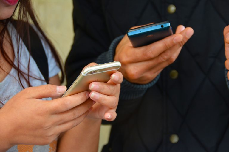 Estudo do ISP aponta que furto de celular cresceu 133% no RJ