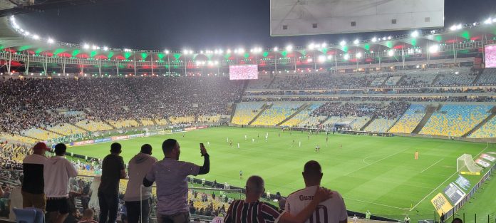 Fluminense Louco da Cabeça Maracanã foto de Alvaro Tallarico