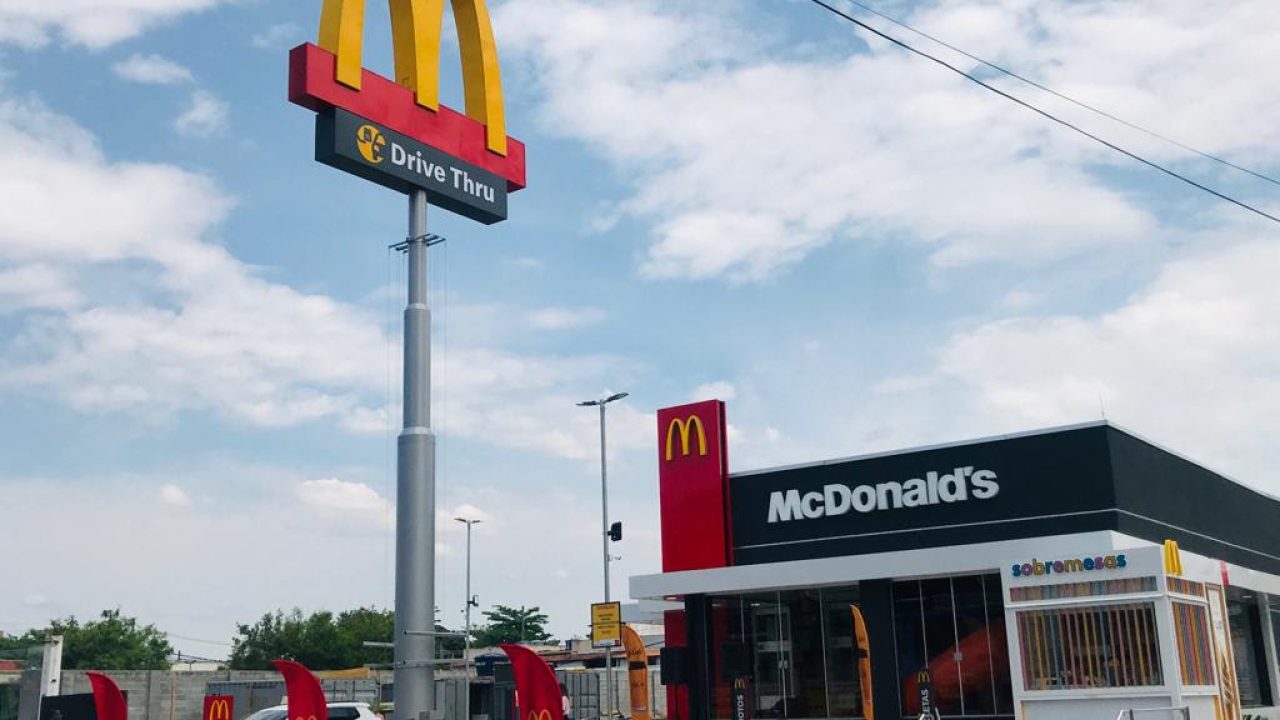 drive mcdonald's mais próximo