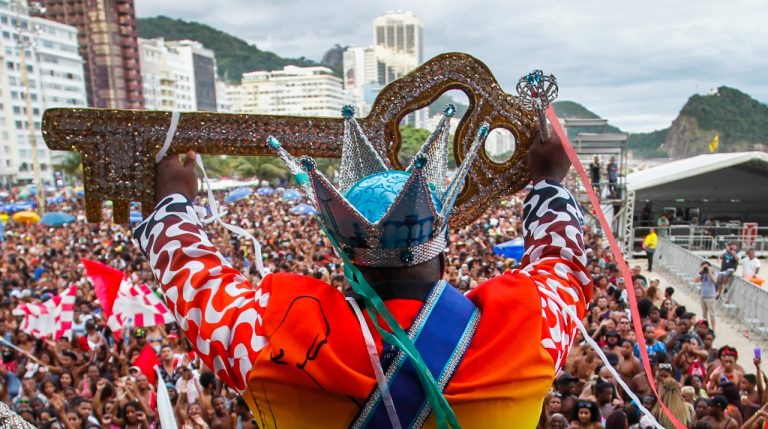 Concurso para Rei Momo, Rainha e Princesas do Carnaval 2023 é adiado