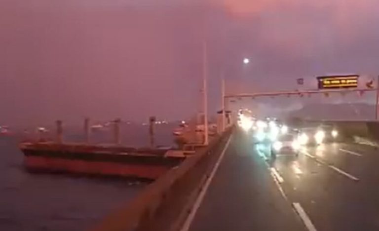 Navio à deriva bate e Ponte Rio-Niterói é fechada nos 2 sentidos