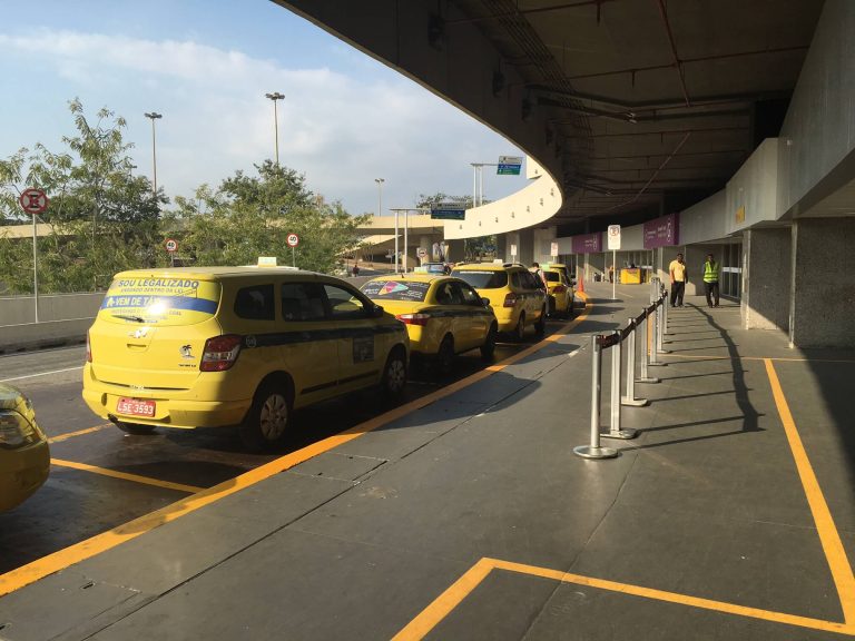 Aeroporto do Galeão realiza 2ª edição de curso que capacita taxistas sobre pontos turísticos do Rio