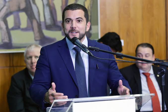 Carlos Jordy confirma ser pré-candidato a prefeito de Niterói