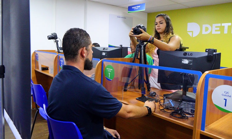 Detran realiza mais um mutirão para emissão de carteira de identidade no Rio